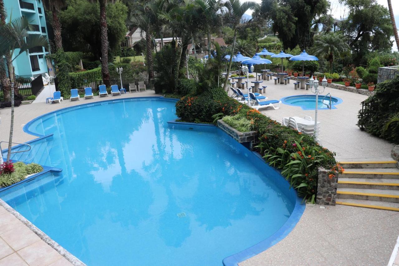 Hotel La Riviera De Atitlan パナハチェル エクステリア 写真