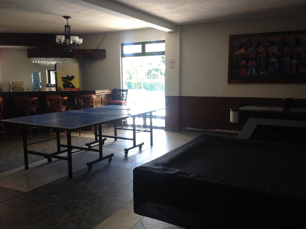 Hotel La Riviera De Atitlan パナハチェル エクステリア 写真