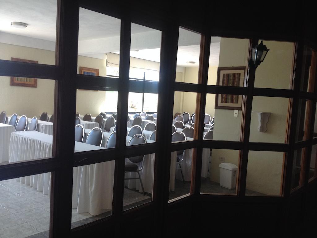 Hotel La Riviera De Atitlan パナハチェル エクステリア 写真