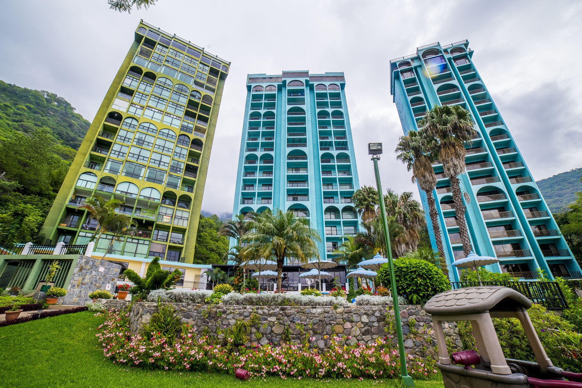 Hotel La Riviera De Atitlan パナハチェル エクステリア 写真