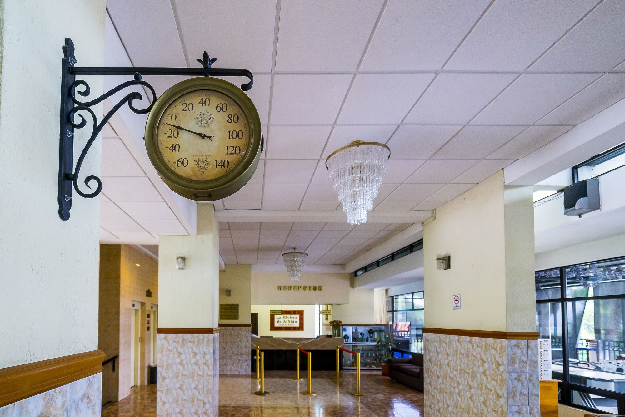Hotel La Riviera De Atitlan パナハチェル エクステリア 写真